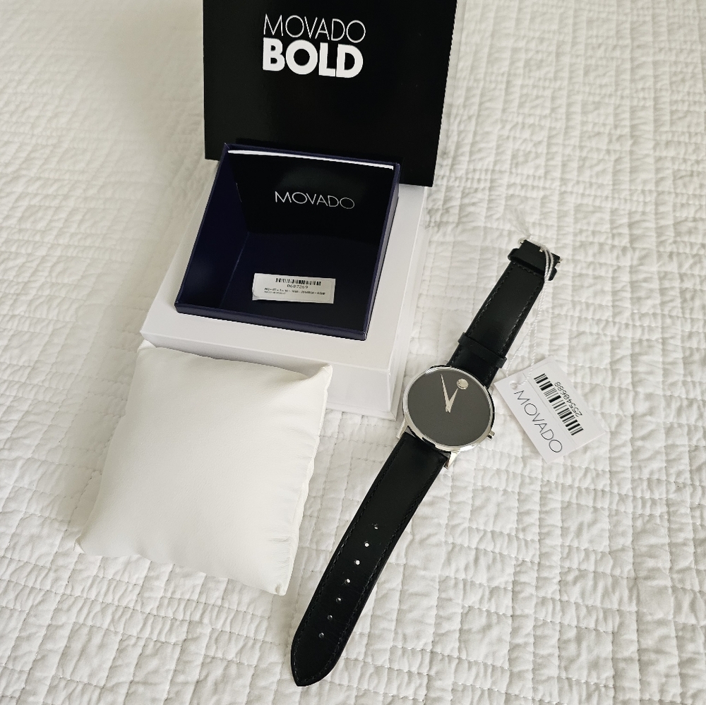 Movado Bold Mens Watch - Picture 8 of 10